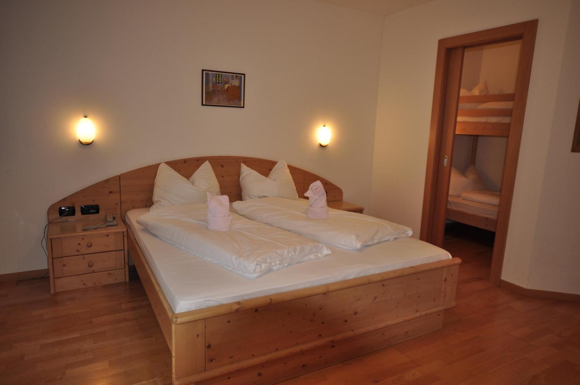 Hotel Alpin Gossensass Zimmer foto