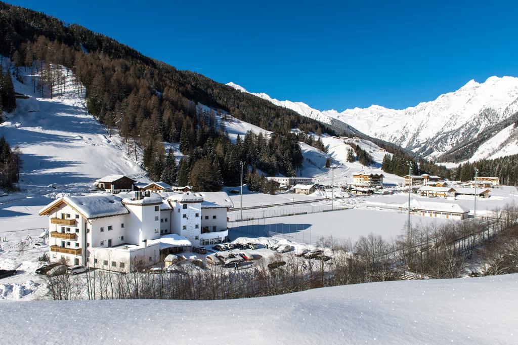 Hotel Alpin Gossensass Exterior foto